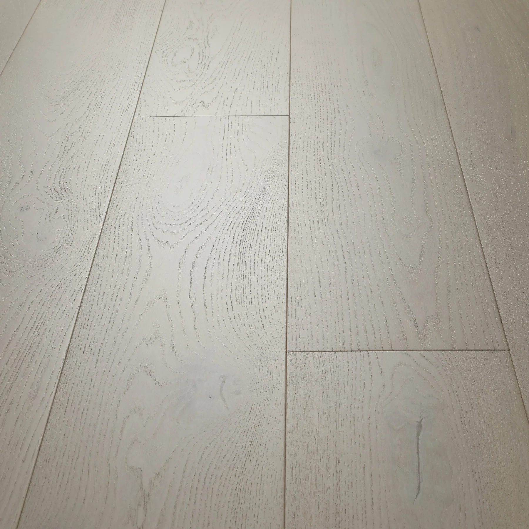 Aspen Oak Click - Image 5